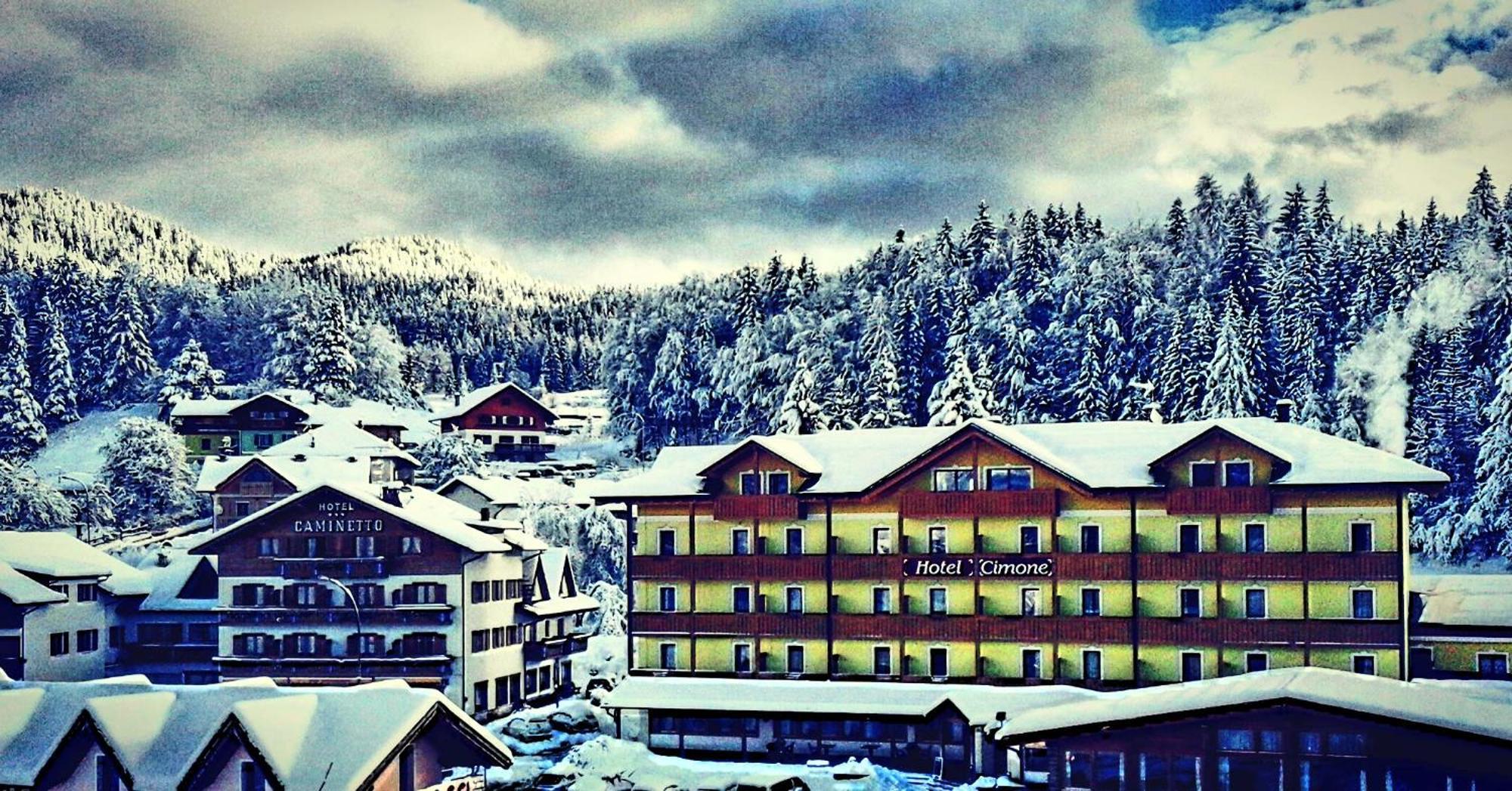 Caminetto Mountain Resort Lavarone Buitenkant foto