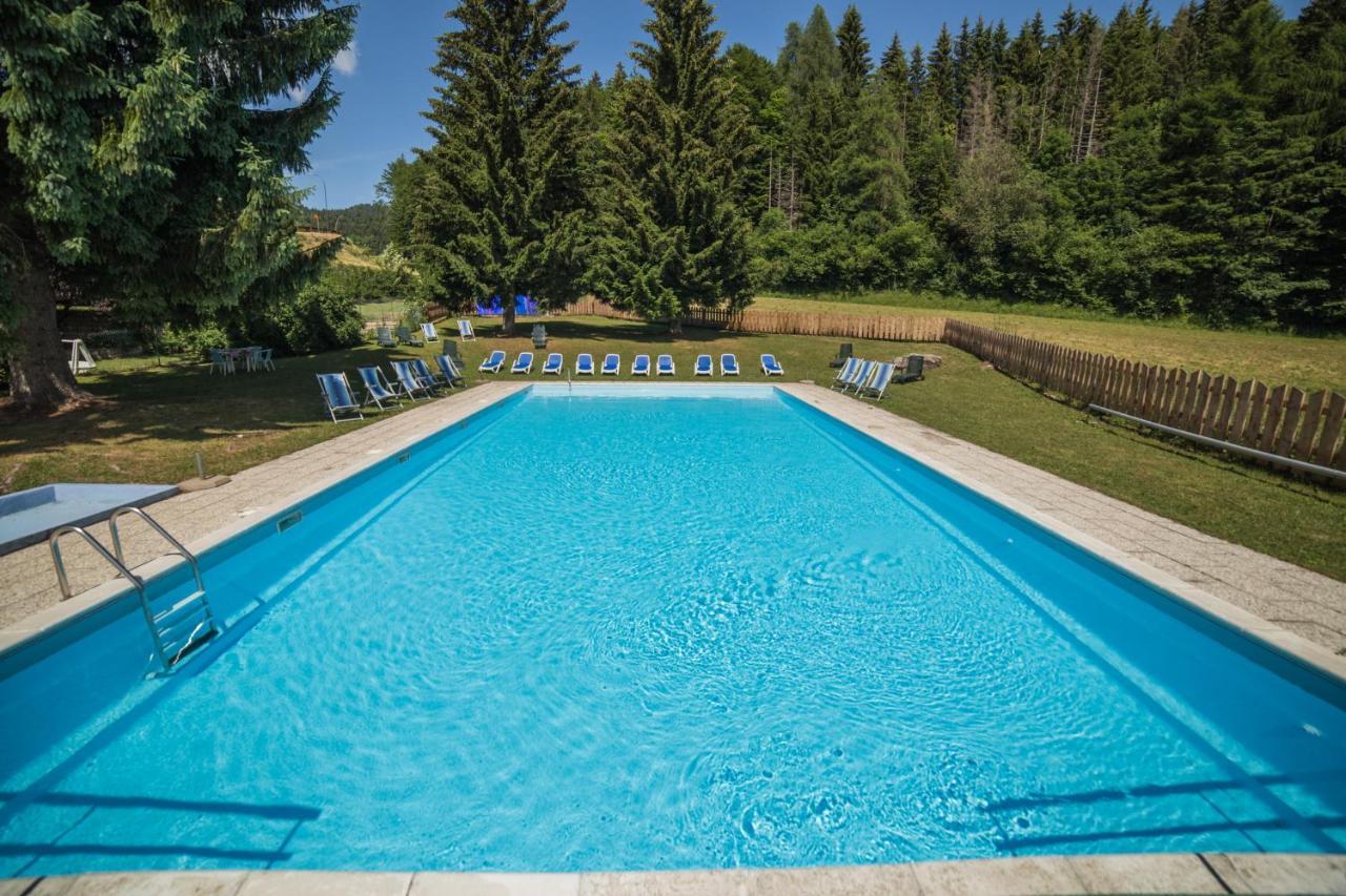 Caminetto Mountain Resort Lavarone Buitenkant foto
